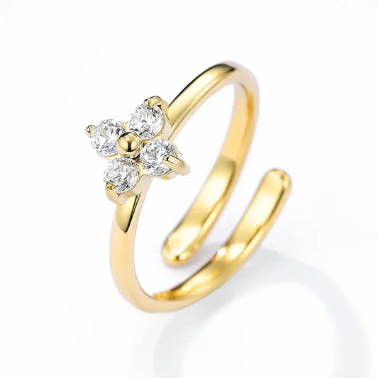 Ring med blomst i strass