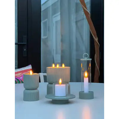 LED Utelys med 3D-Flamme – Olivengrønn – 14 cm