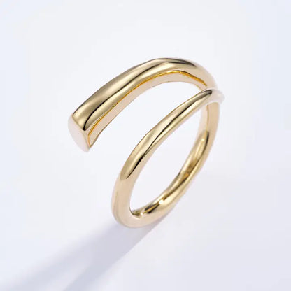 Stilren og tidløs ring